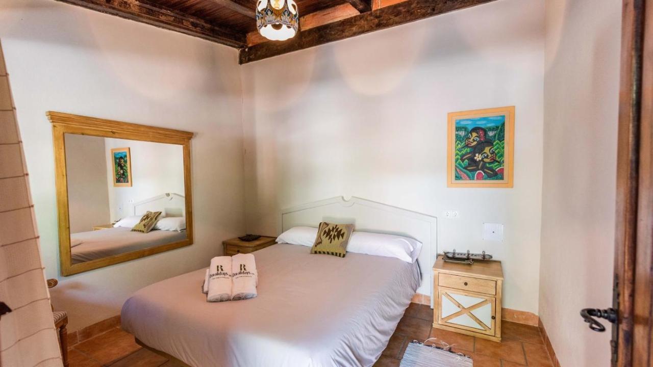 Cortijo El Vinculo Campillos By Ruralidays Malaga Bagian luar foto